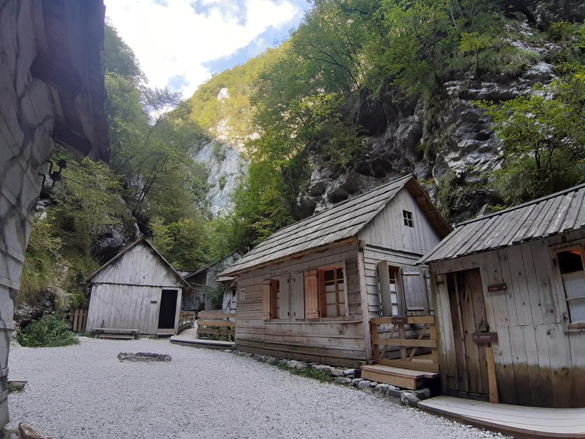 Brunarica Jersin Cerkno Exterior photo